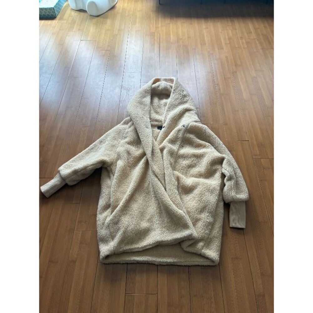 Hatch Maternity cocoon jacket Sherpa Beige Boxy Coat One Size - Picture 2 of 7